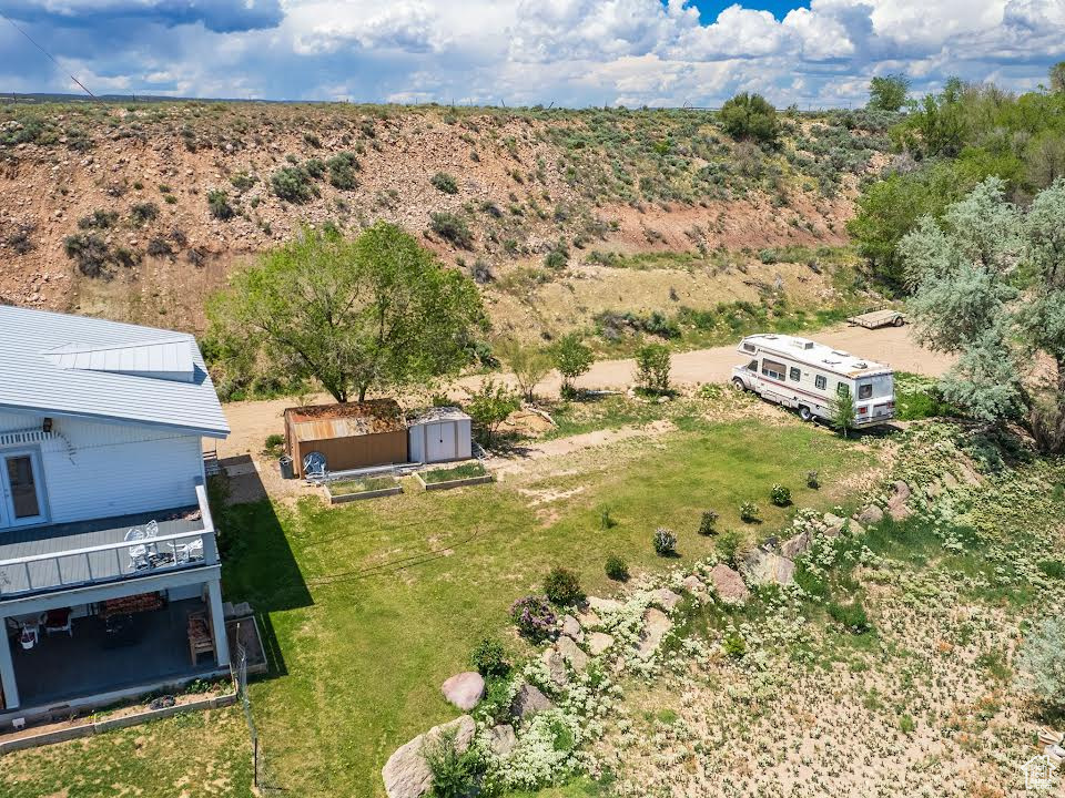 main property photo 9