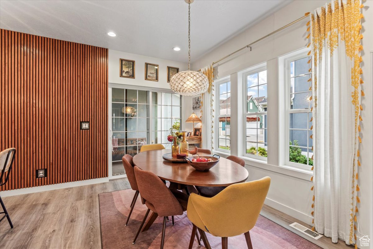 property viewer photo 14