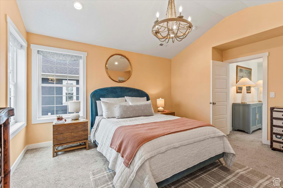 property viewer photo 18