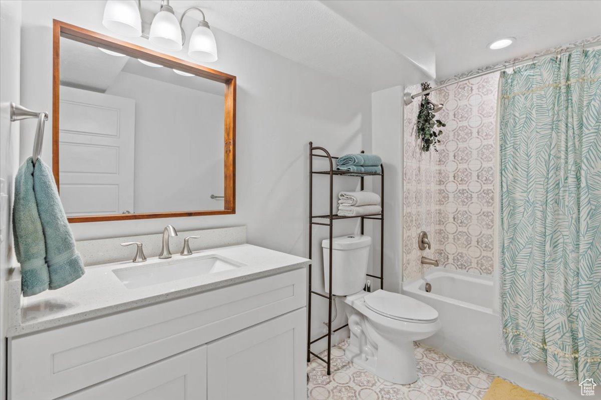 property viewer photo 23