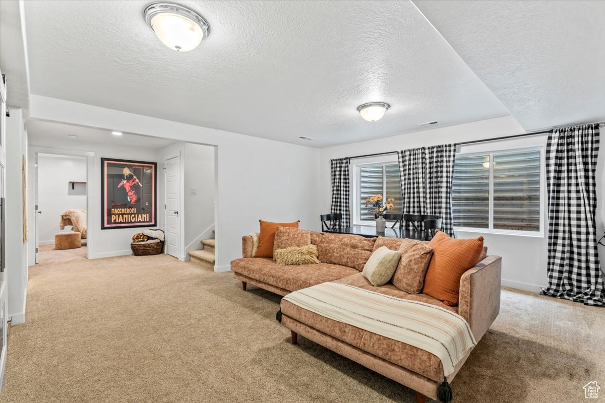 property viewer photo 26
