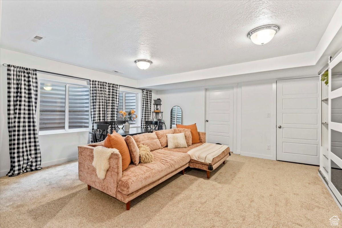 property viewer photo 27