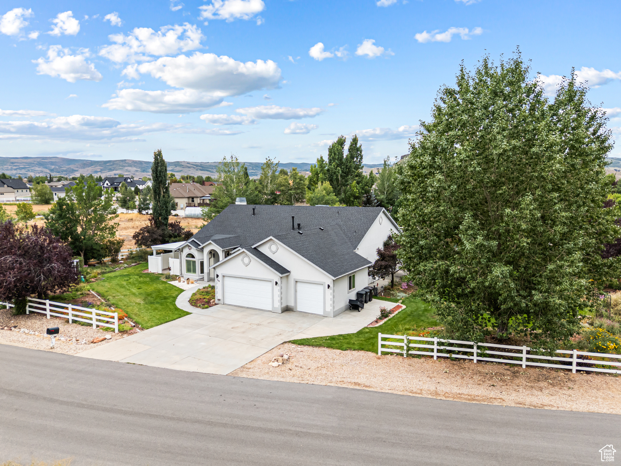 main property photo 68
