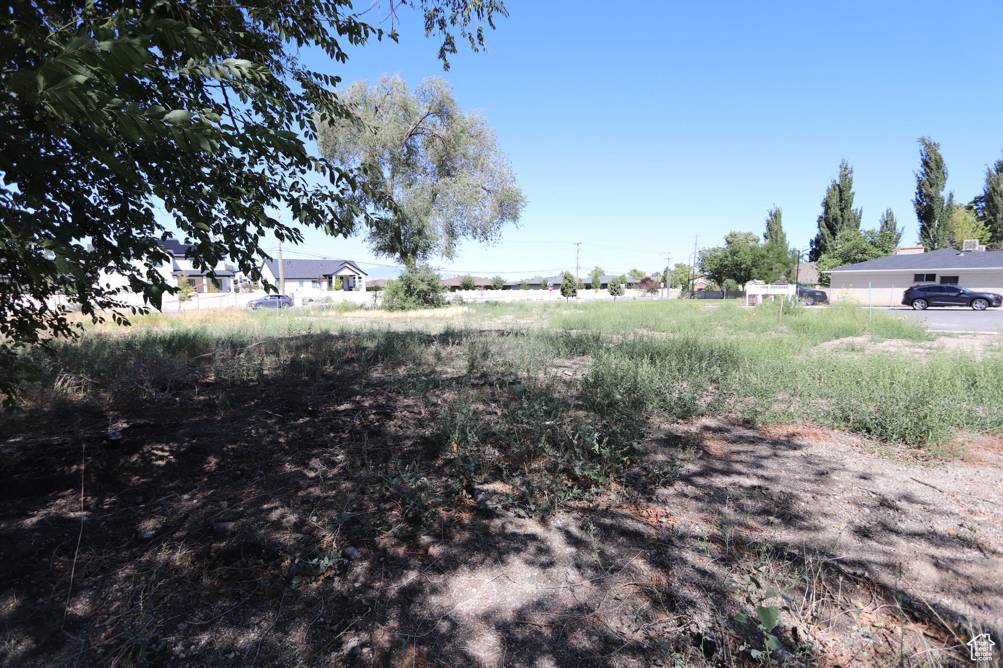 main property photo 18