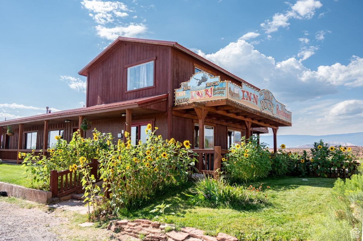 main property photo 29