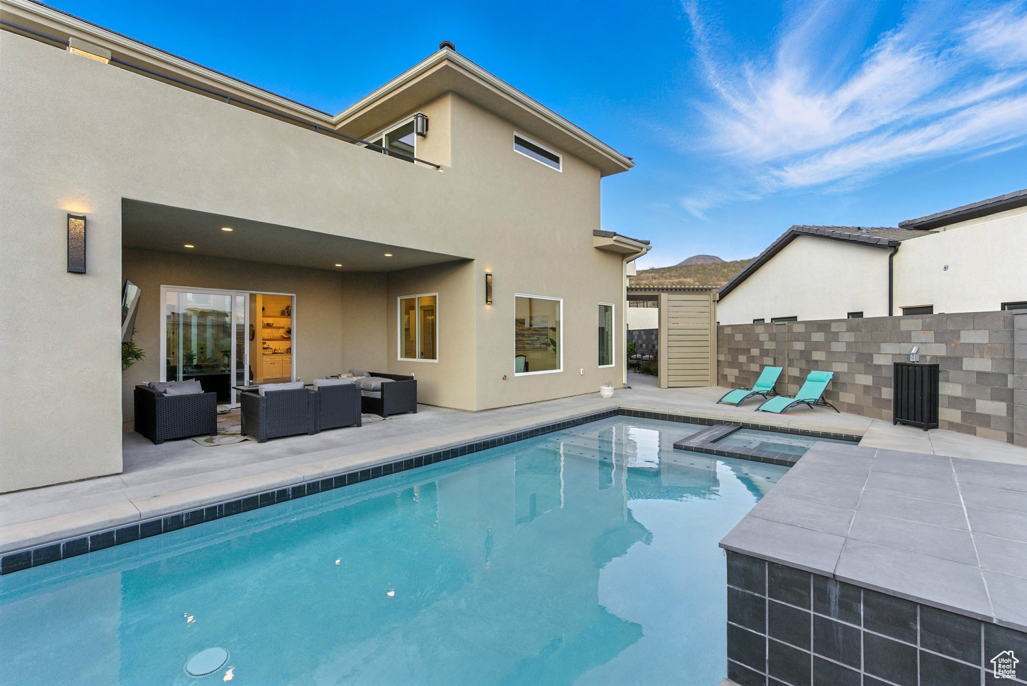 main property photo 43