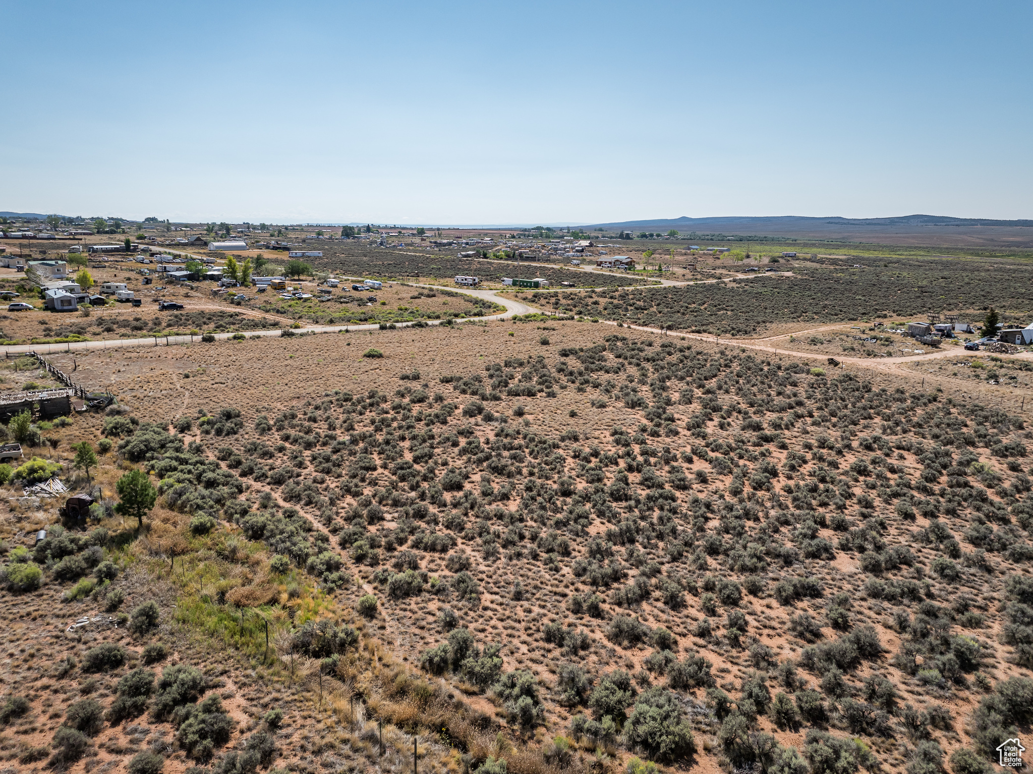 main property photo 11