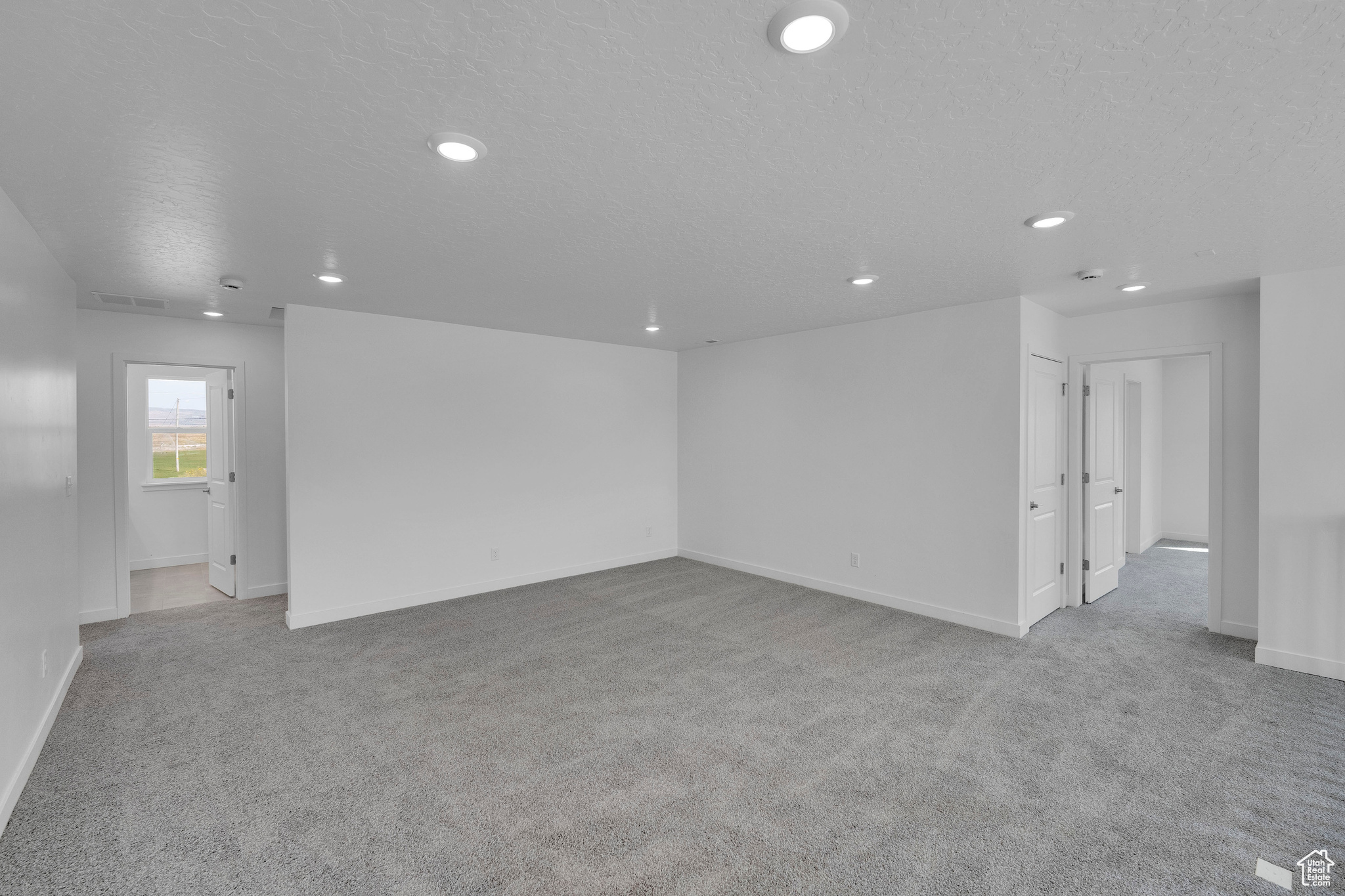 property viewer photo 10