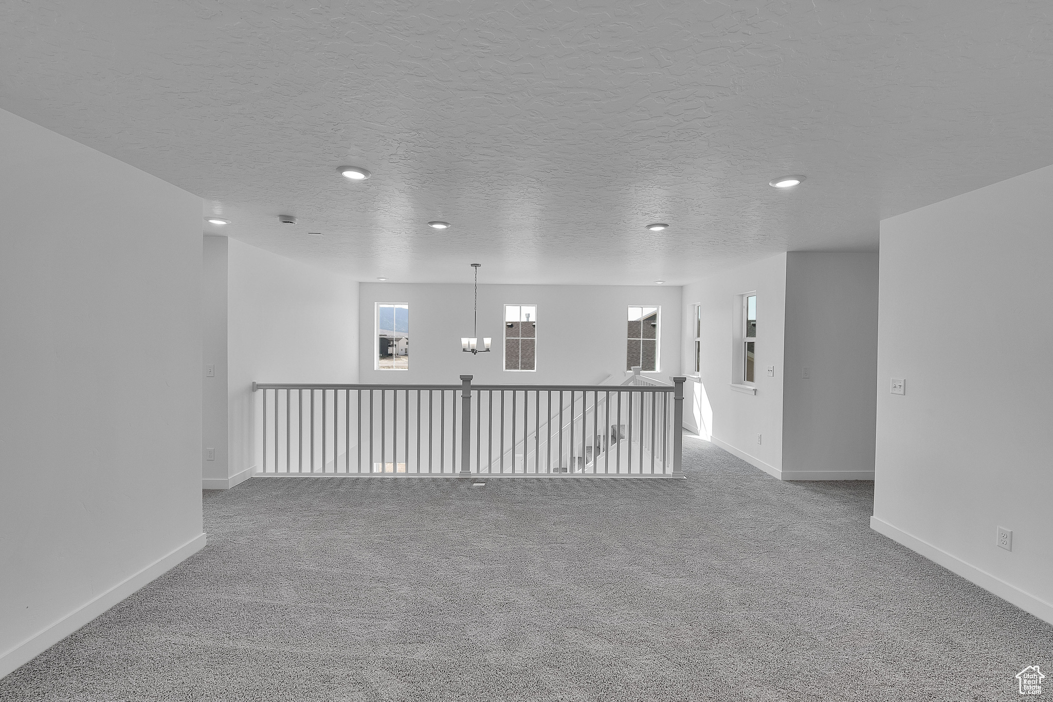 property viewer photo 9