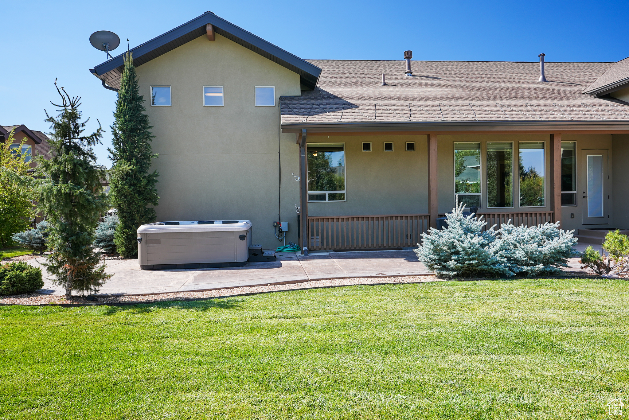 main property photo 43