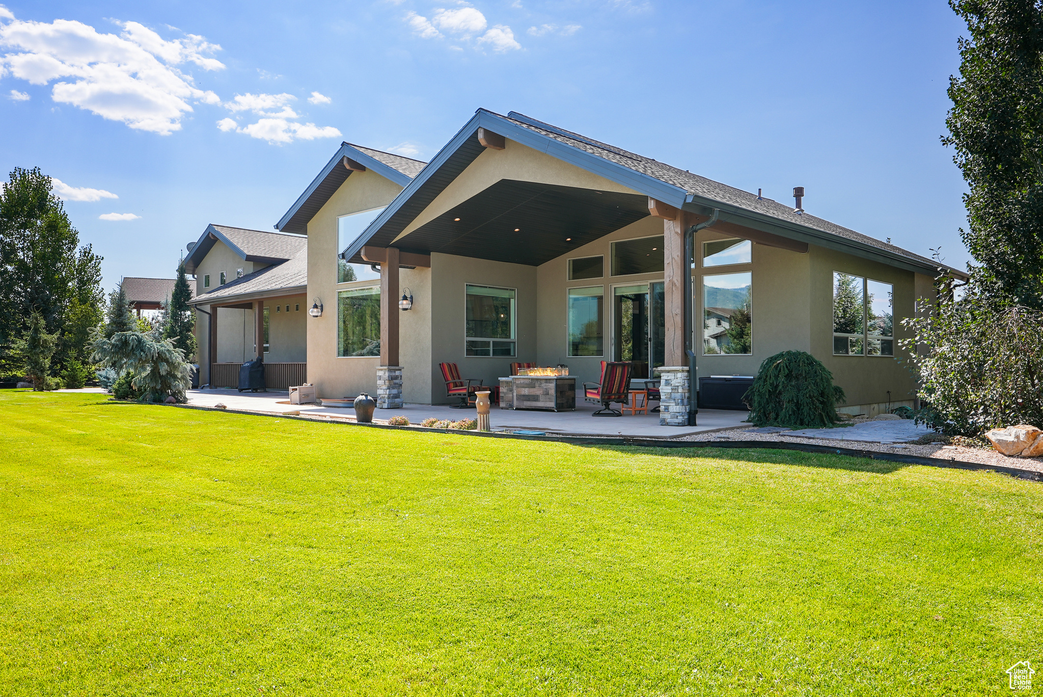 main property photo 44