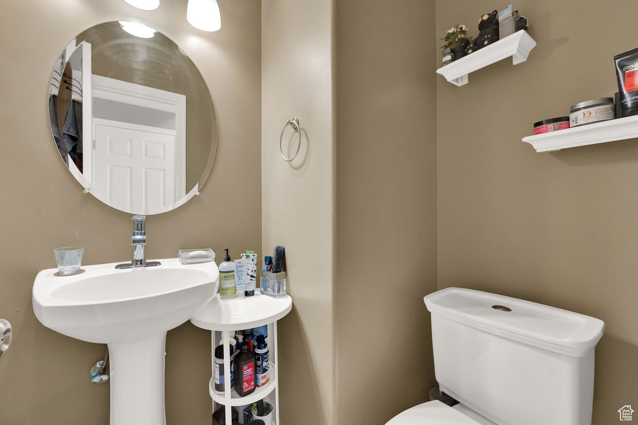 main property photo 8