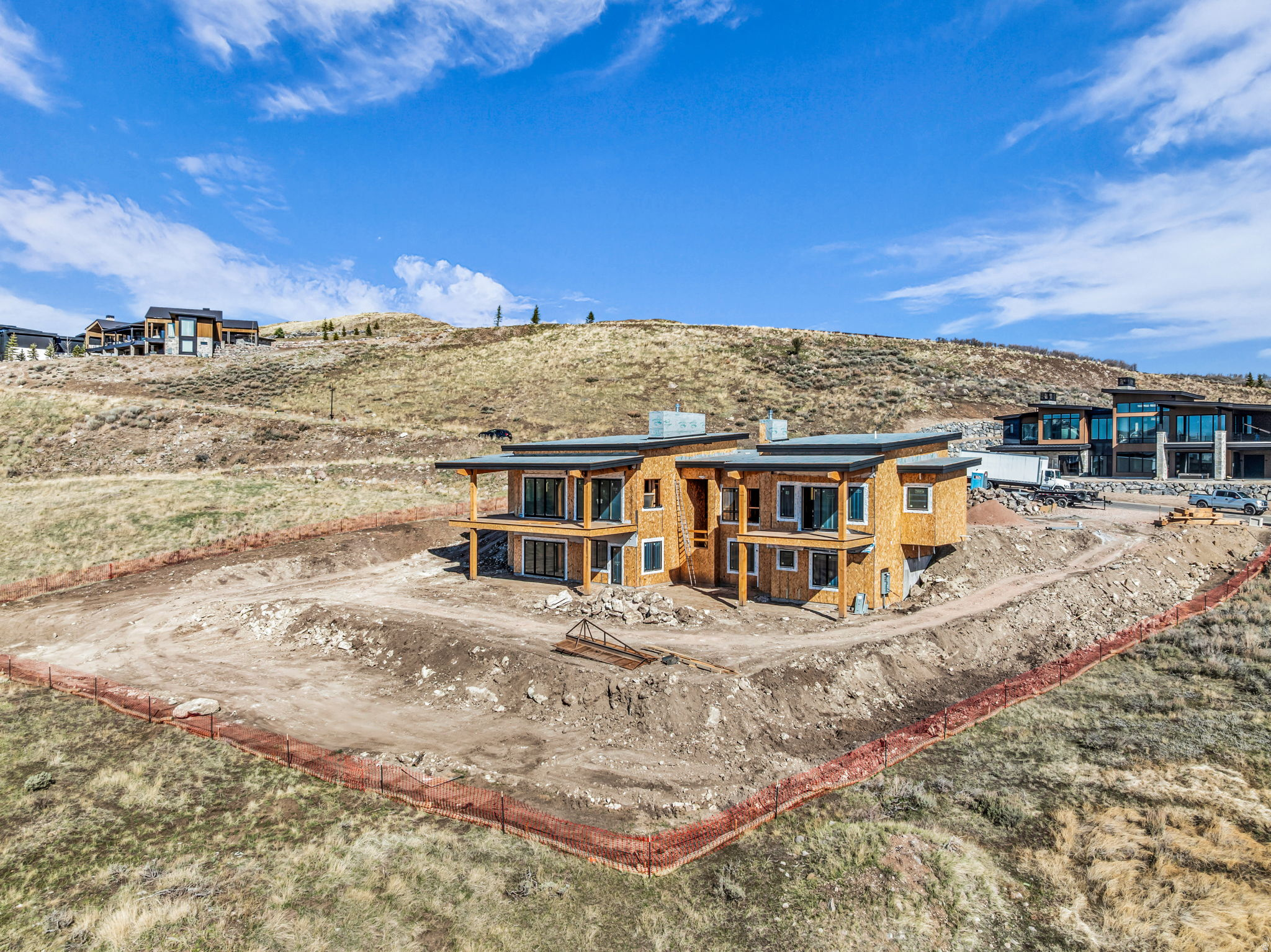 main property photo 13