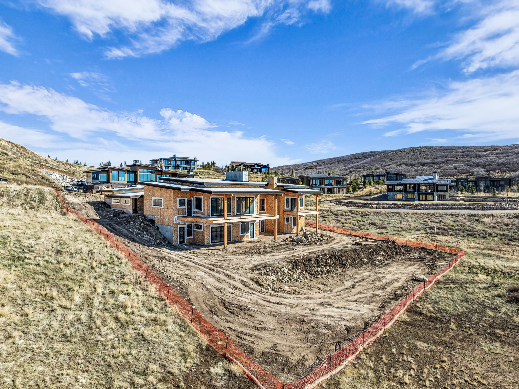 main property photo 8