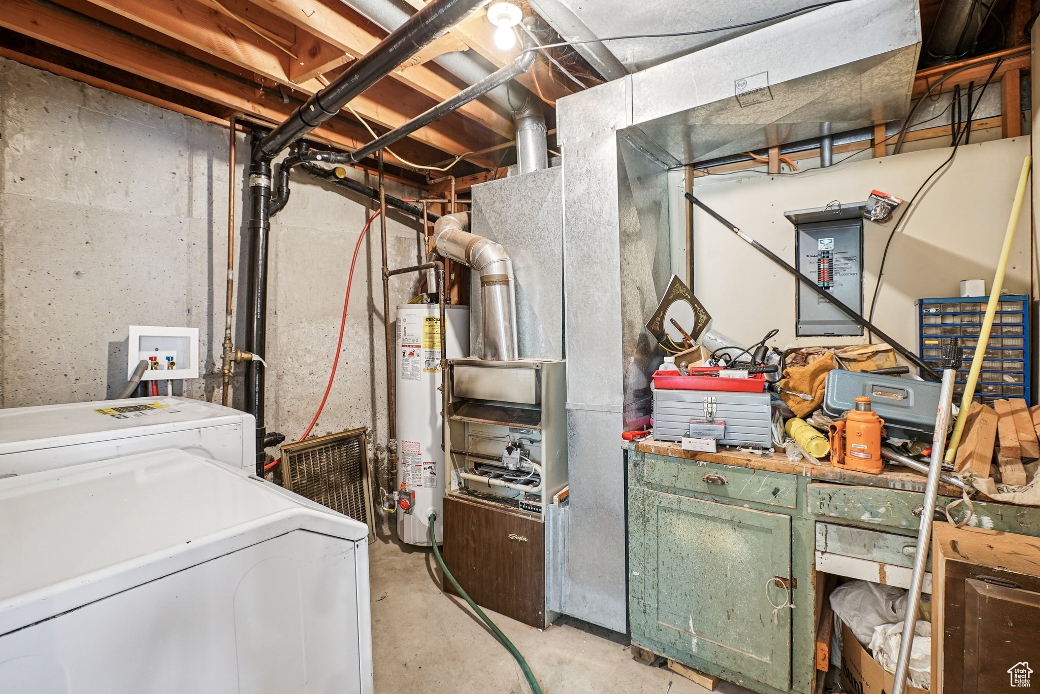 main property photo 31
