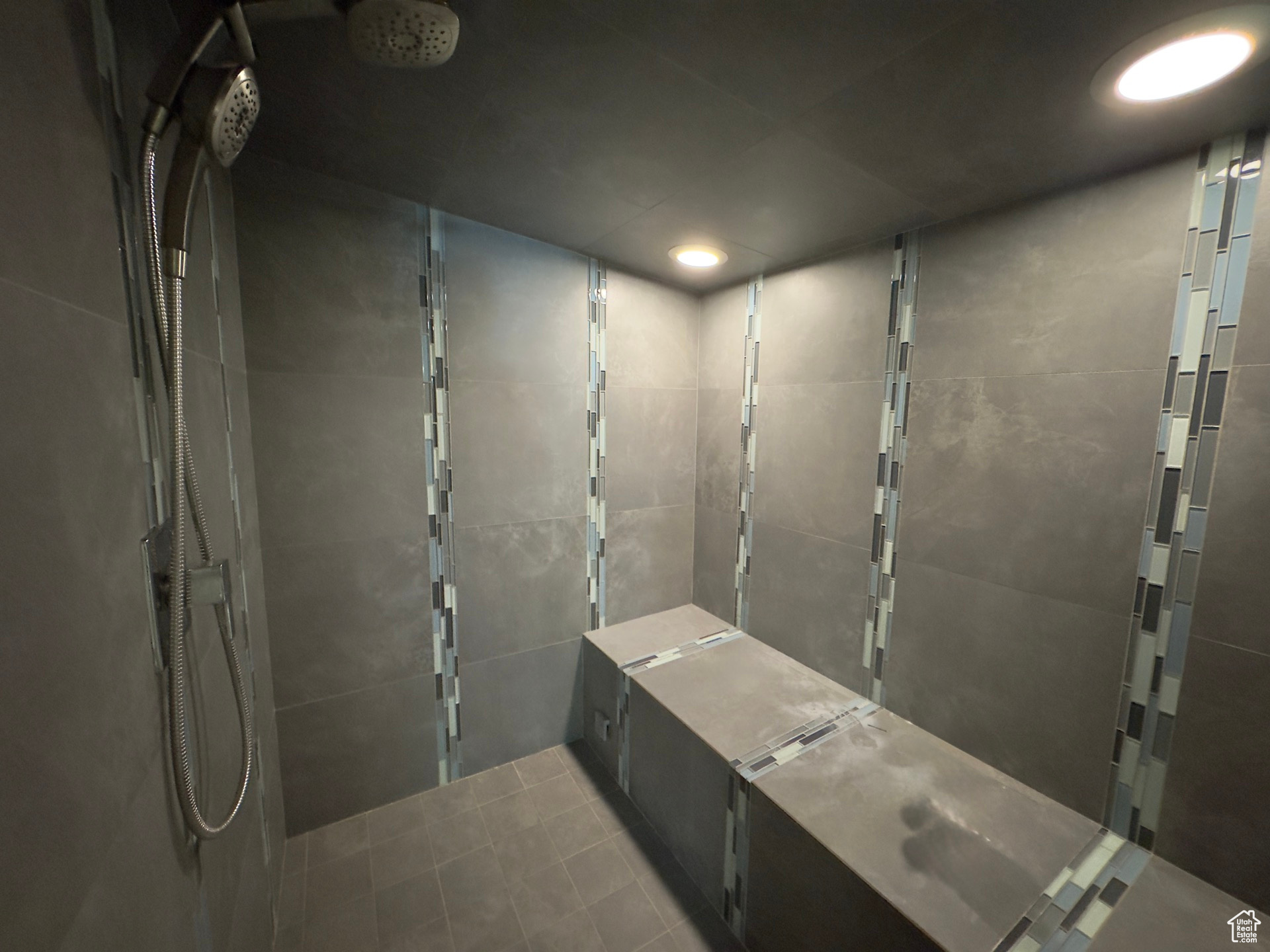 main property photo 78