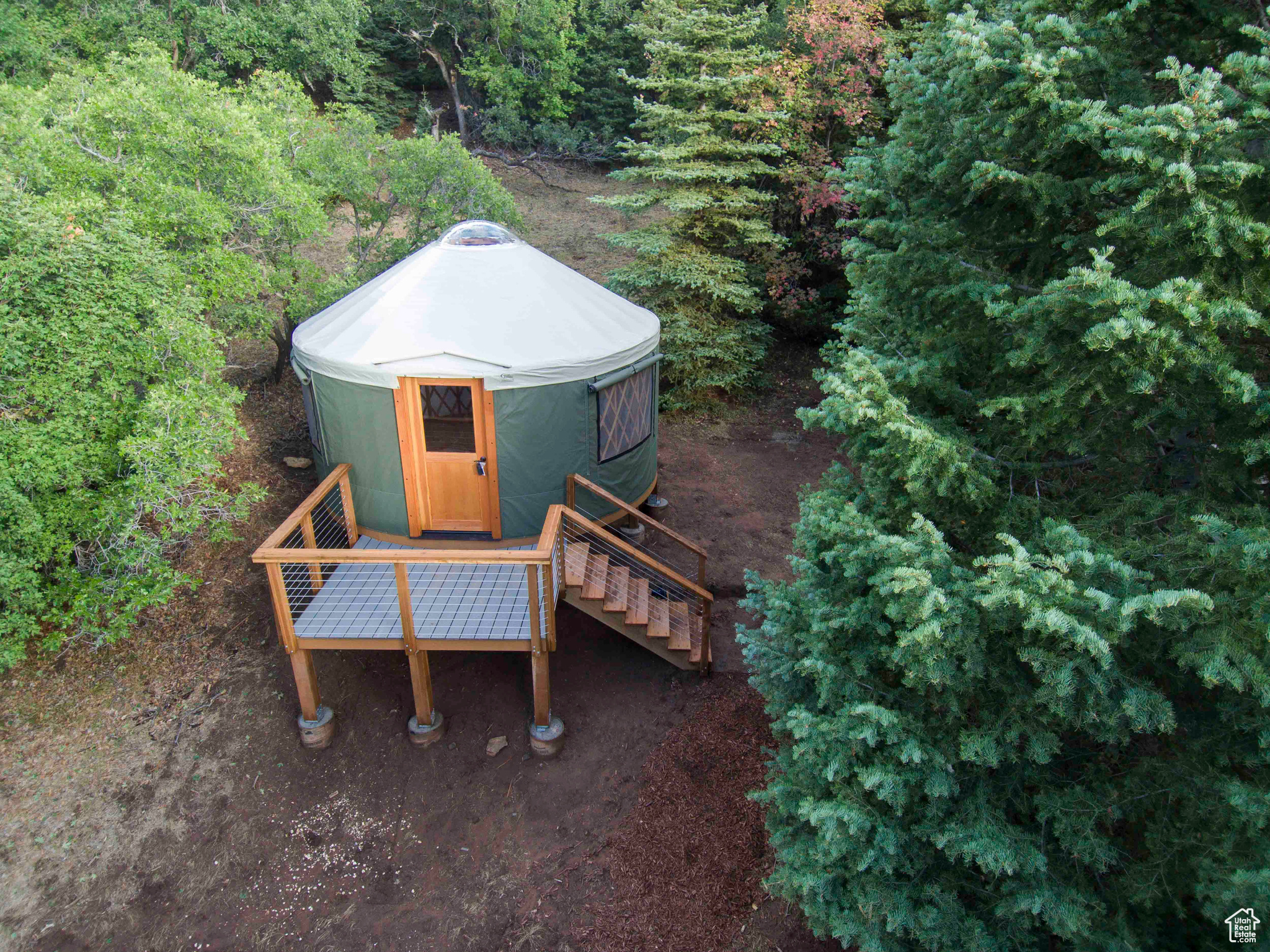 main property photo 25
