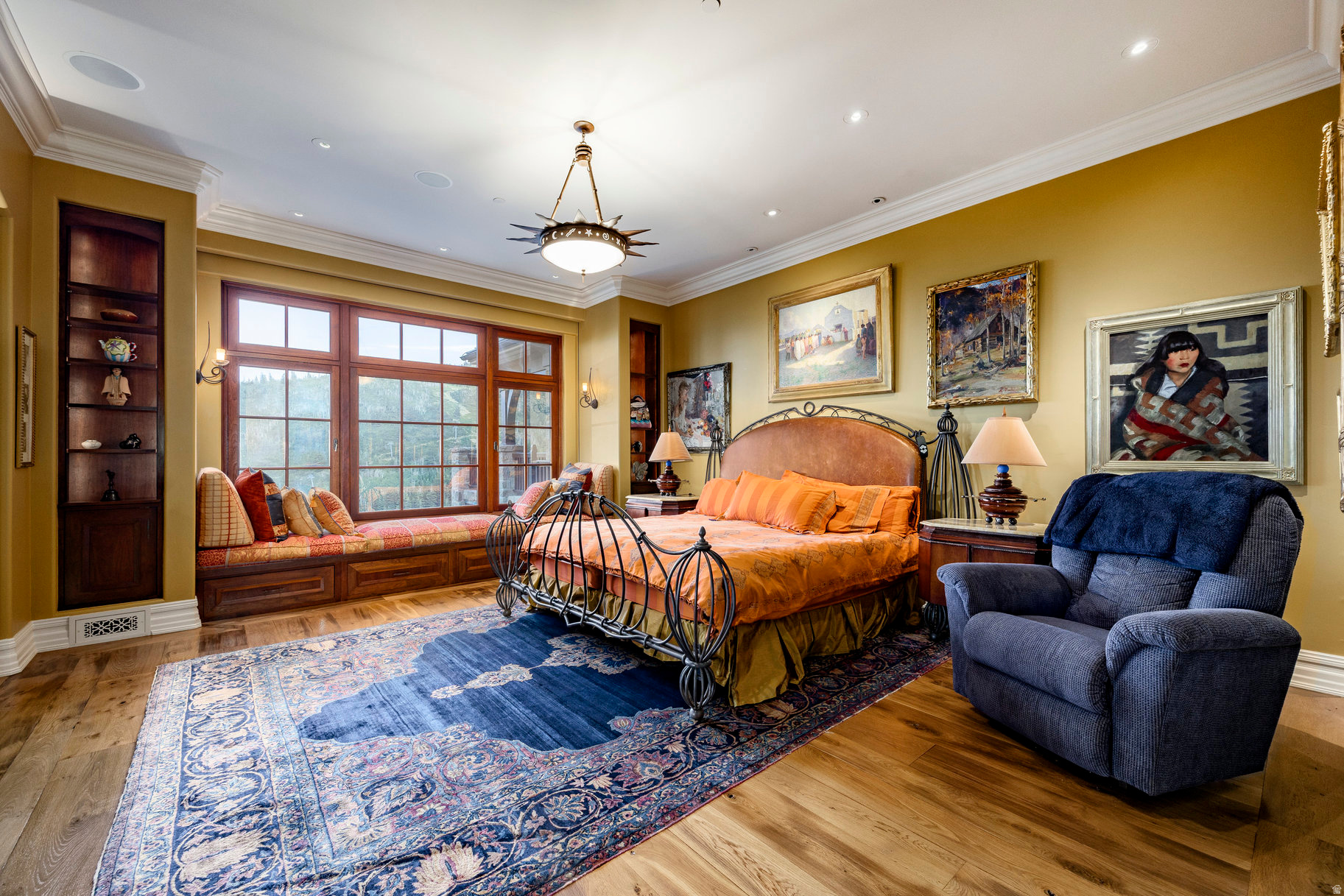 main property photo 10