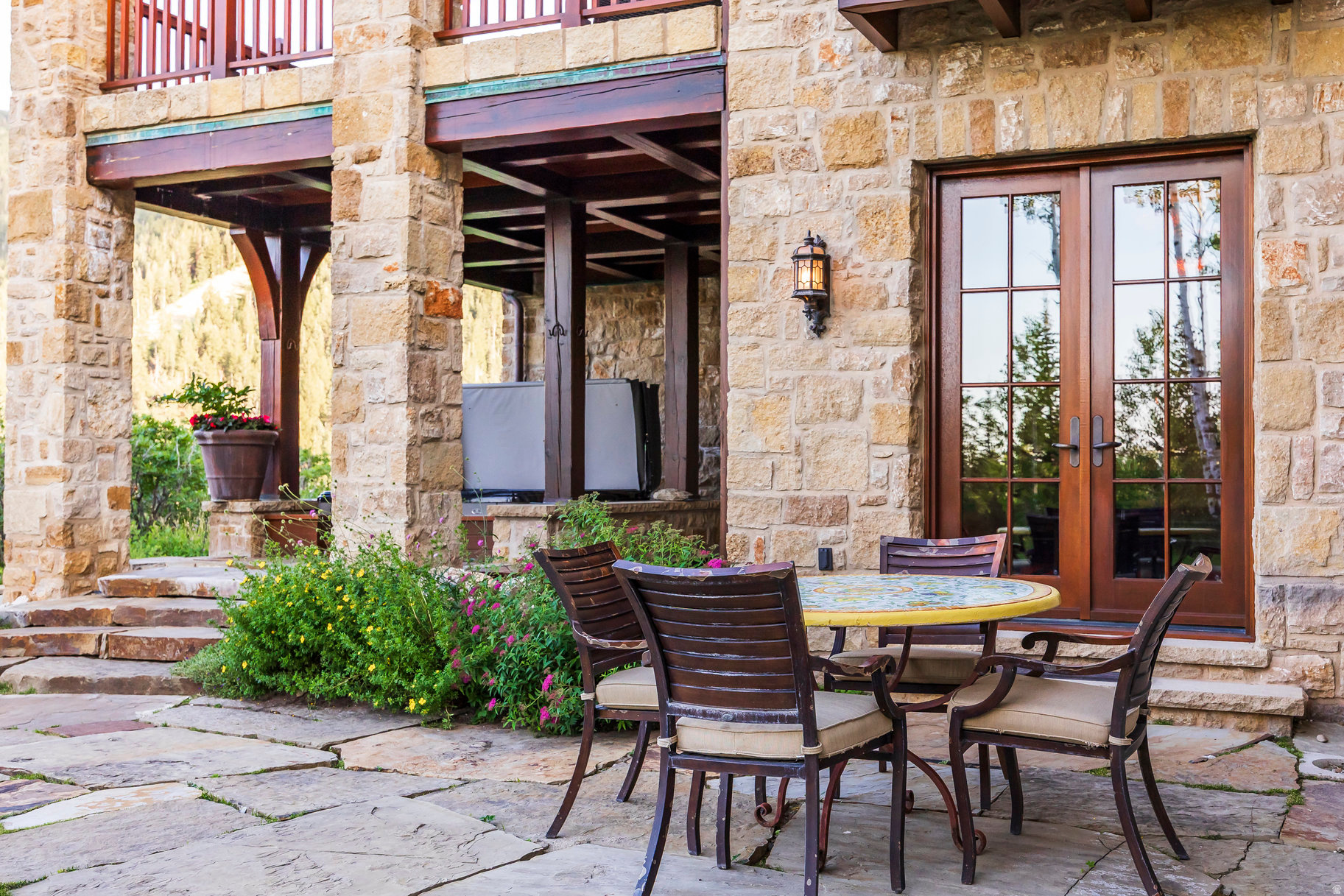 main property photo 41