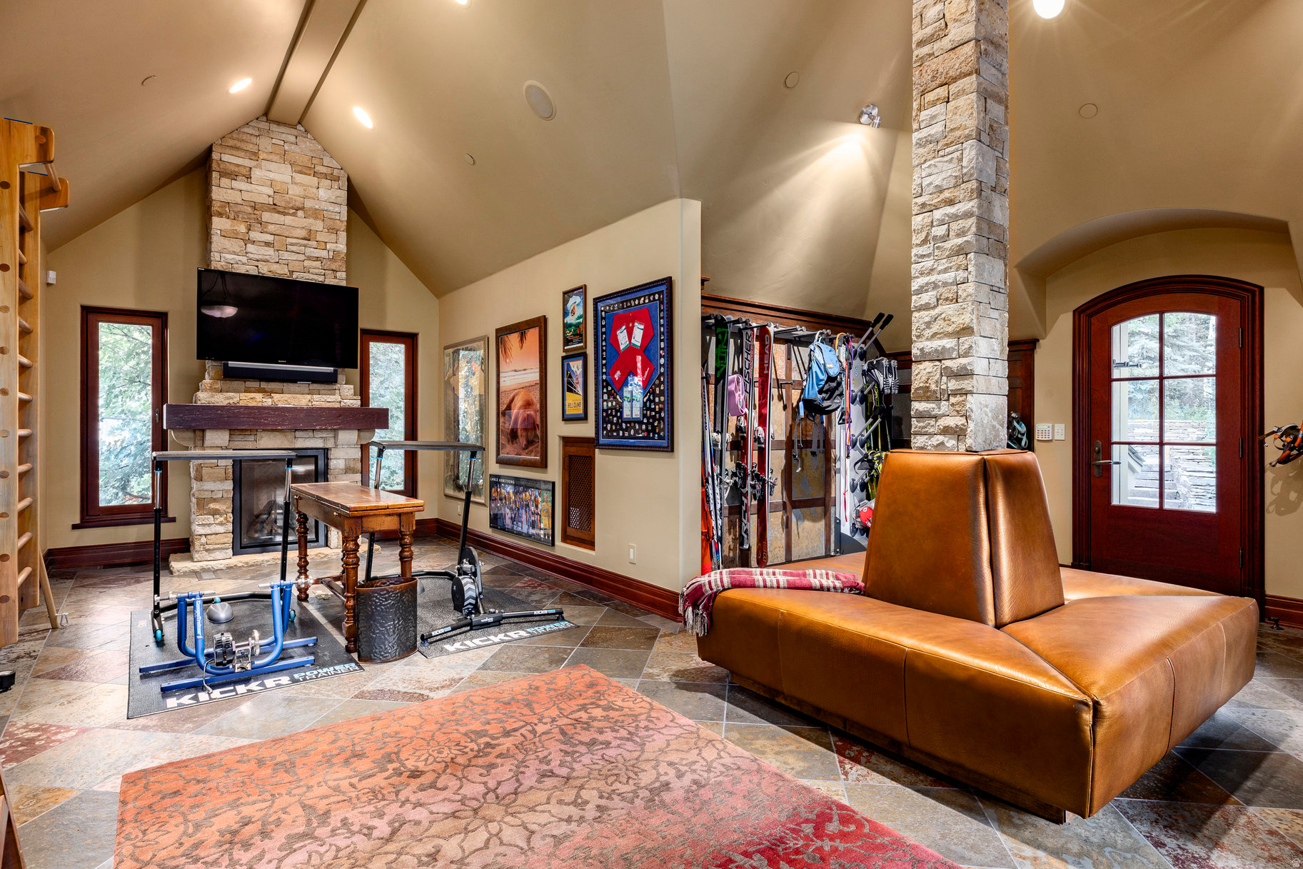 main property photo 63