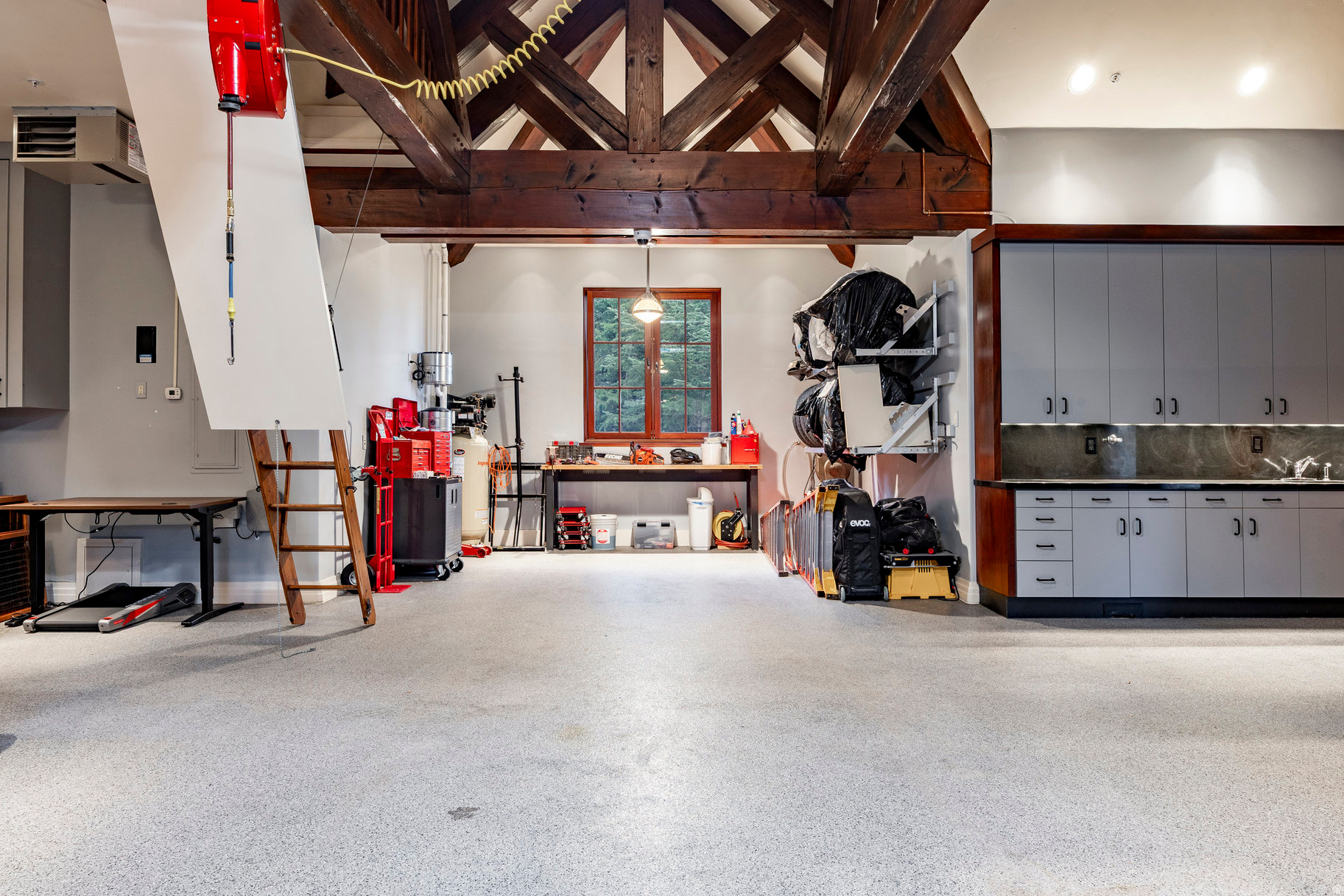 main property photo 68