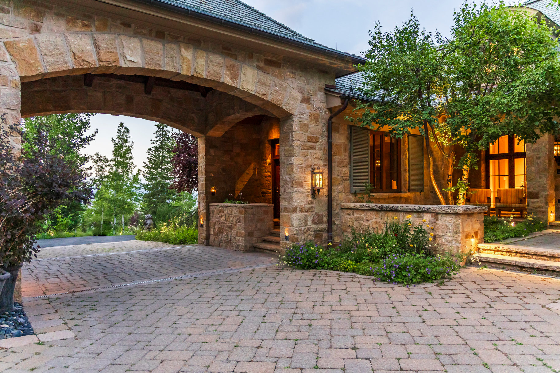 main property photo 74