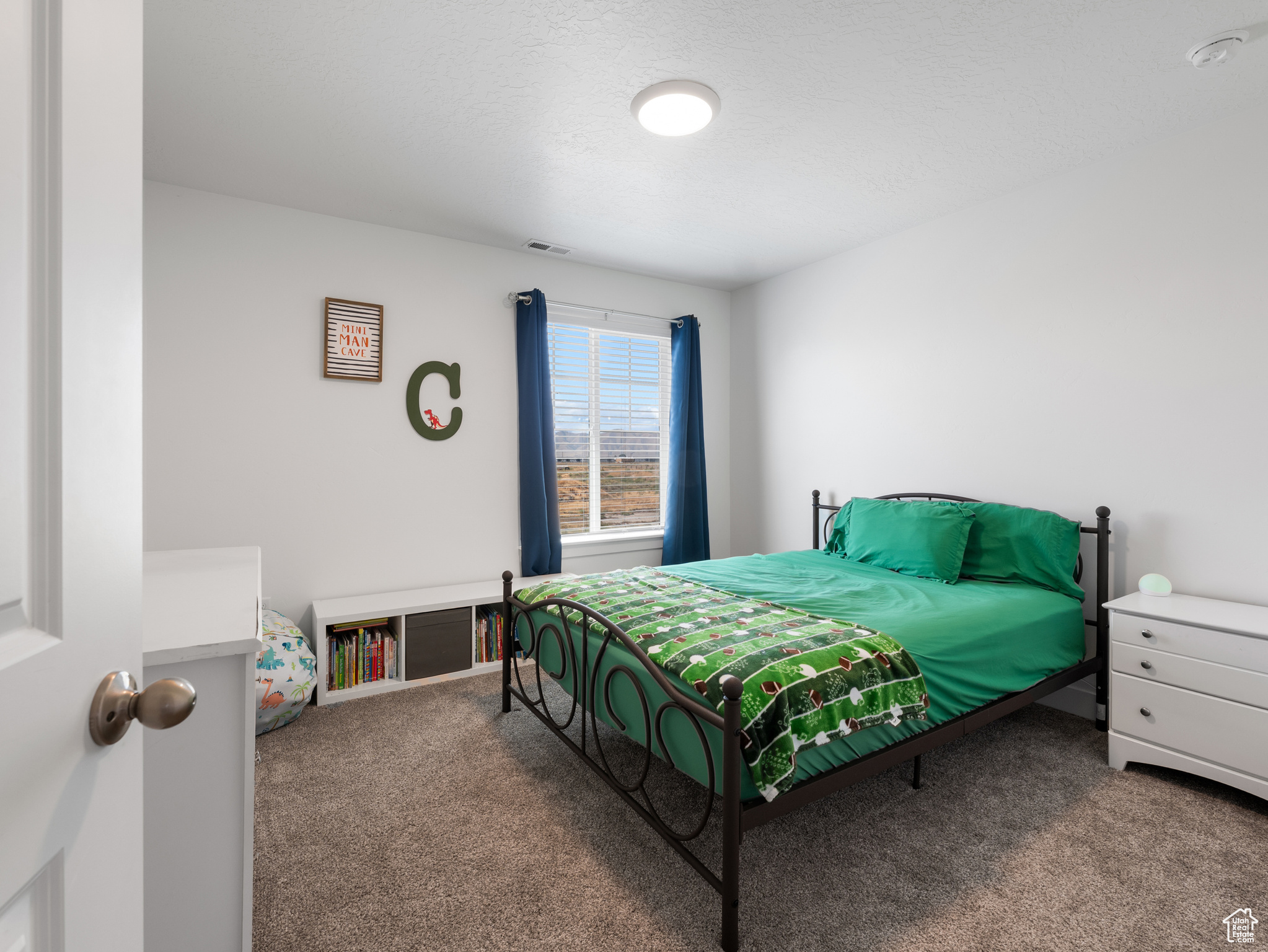 property viewer photo 26