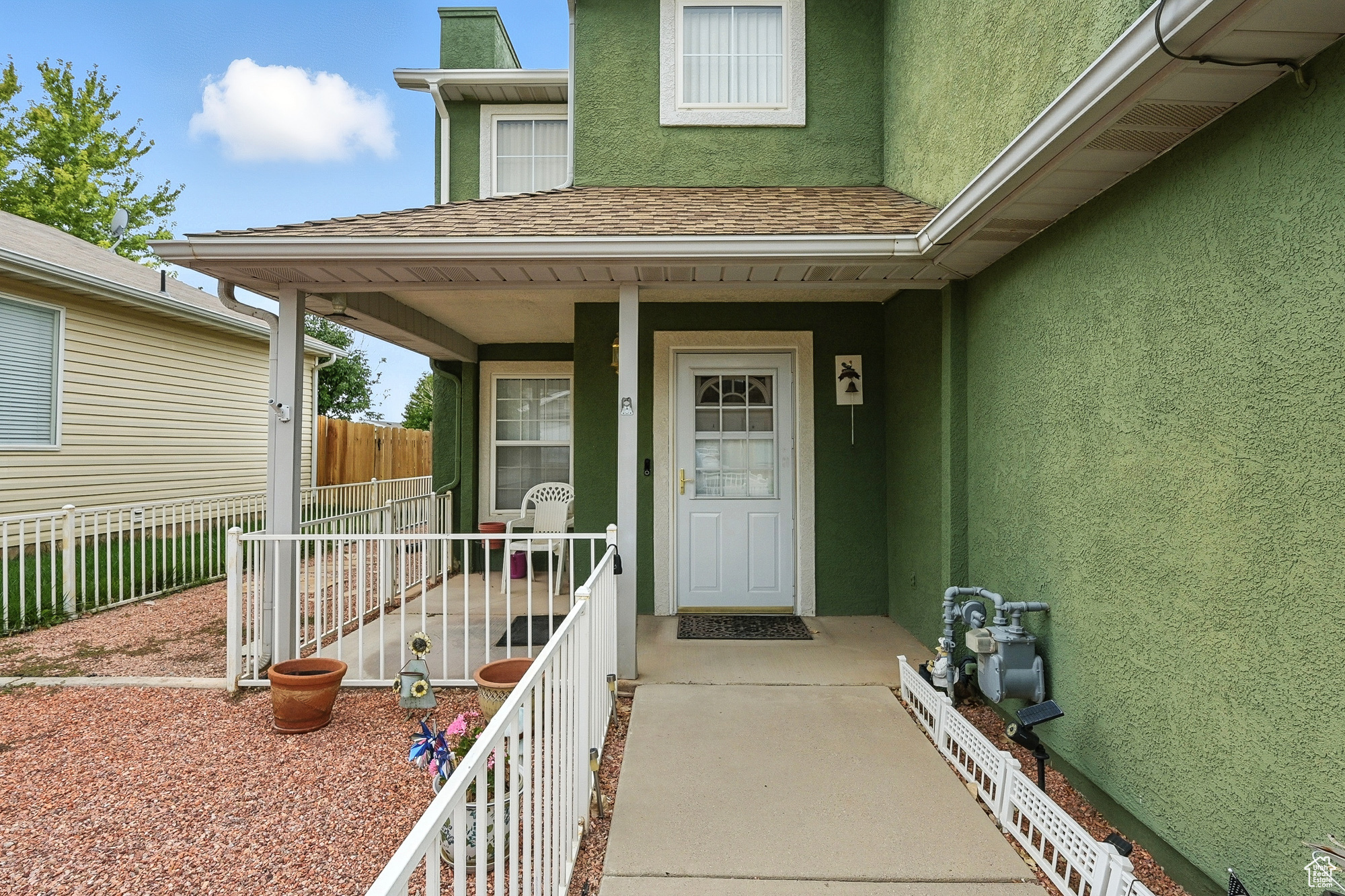 property viewer photo 1