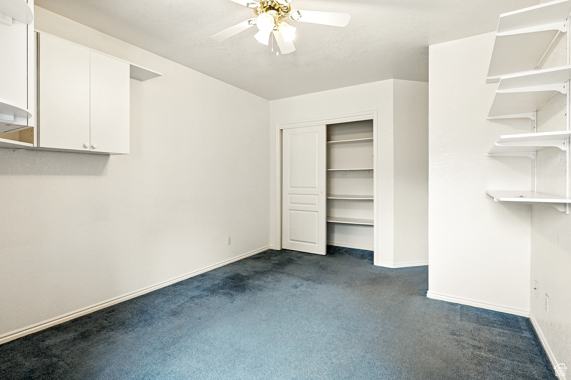 property viewer photo 23