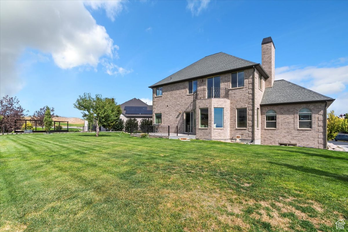 main property photo 38