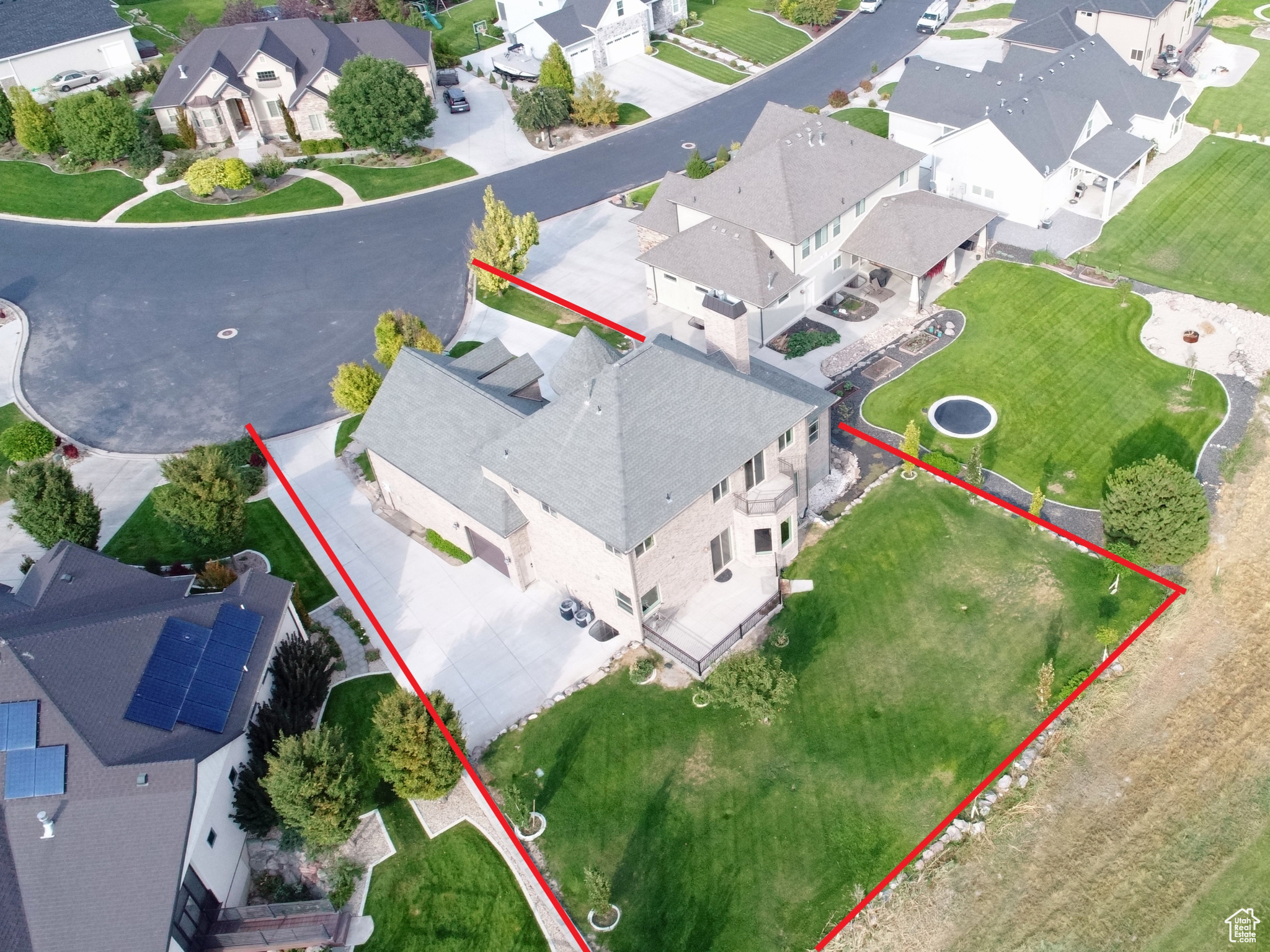 main property photo 44