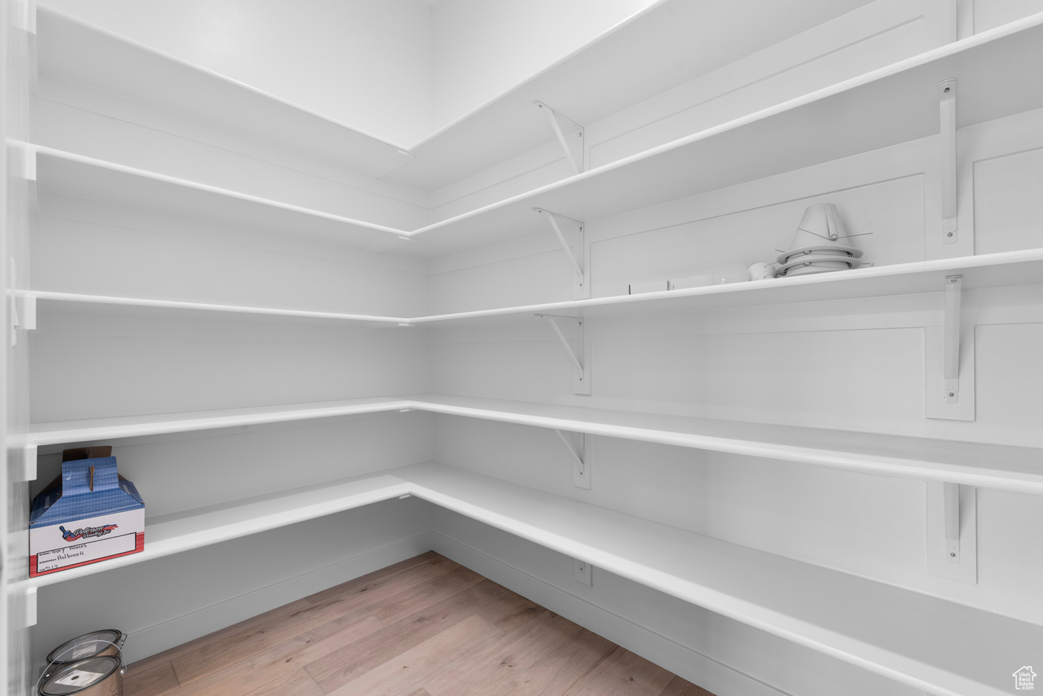 property viewer photo 11