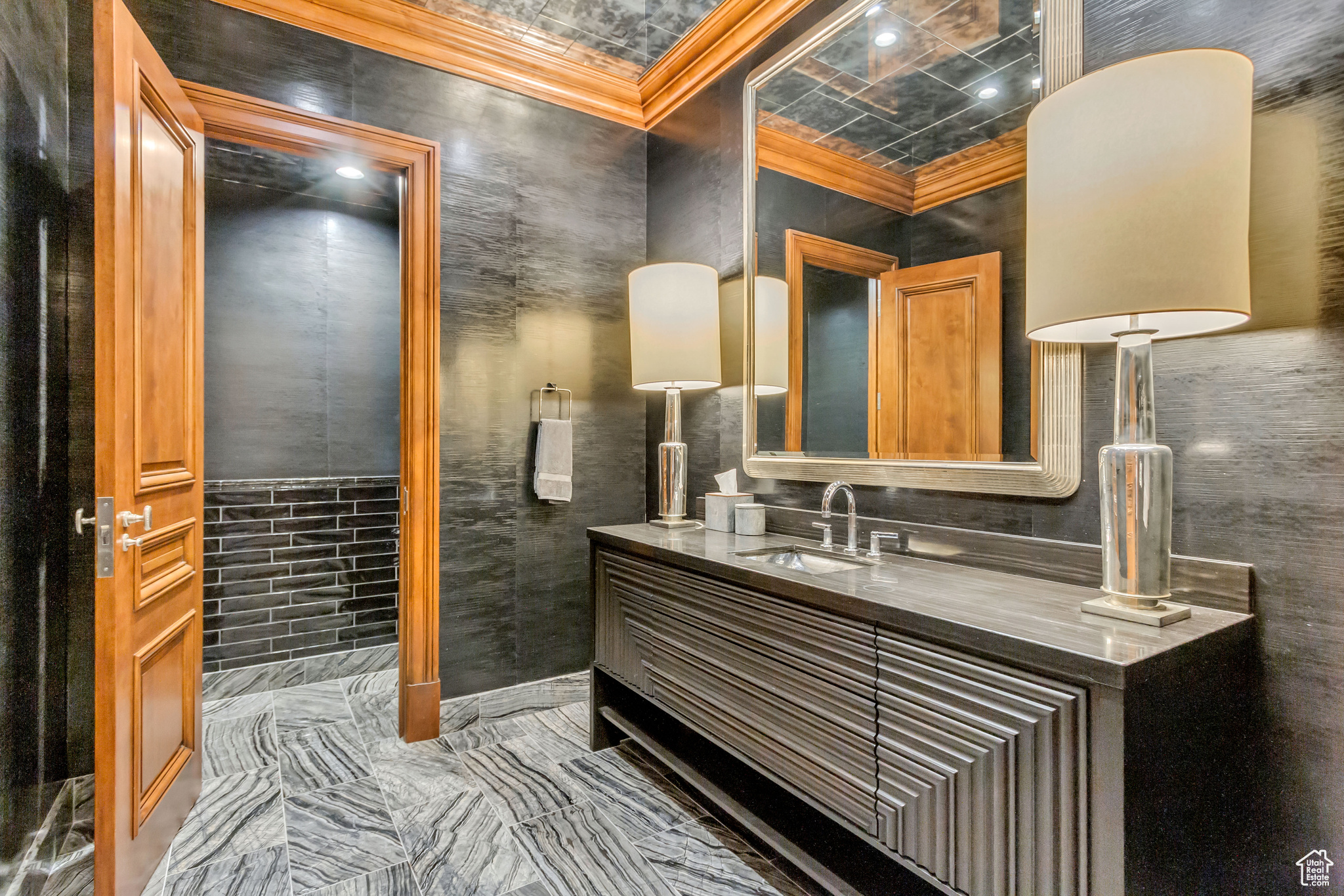 main property photo 65