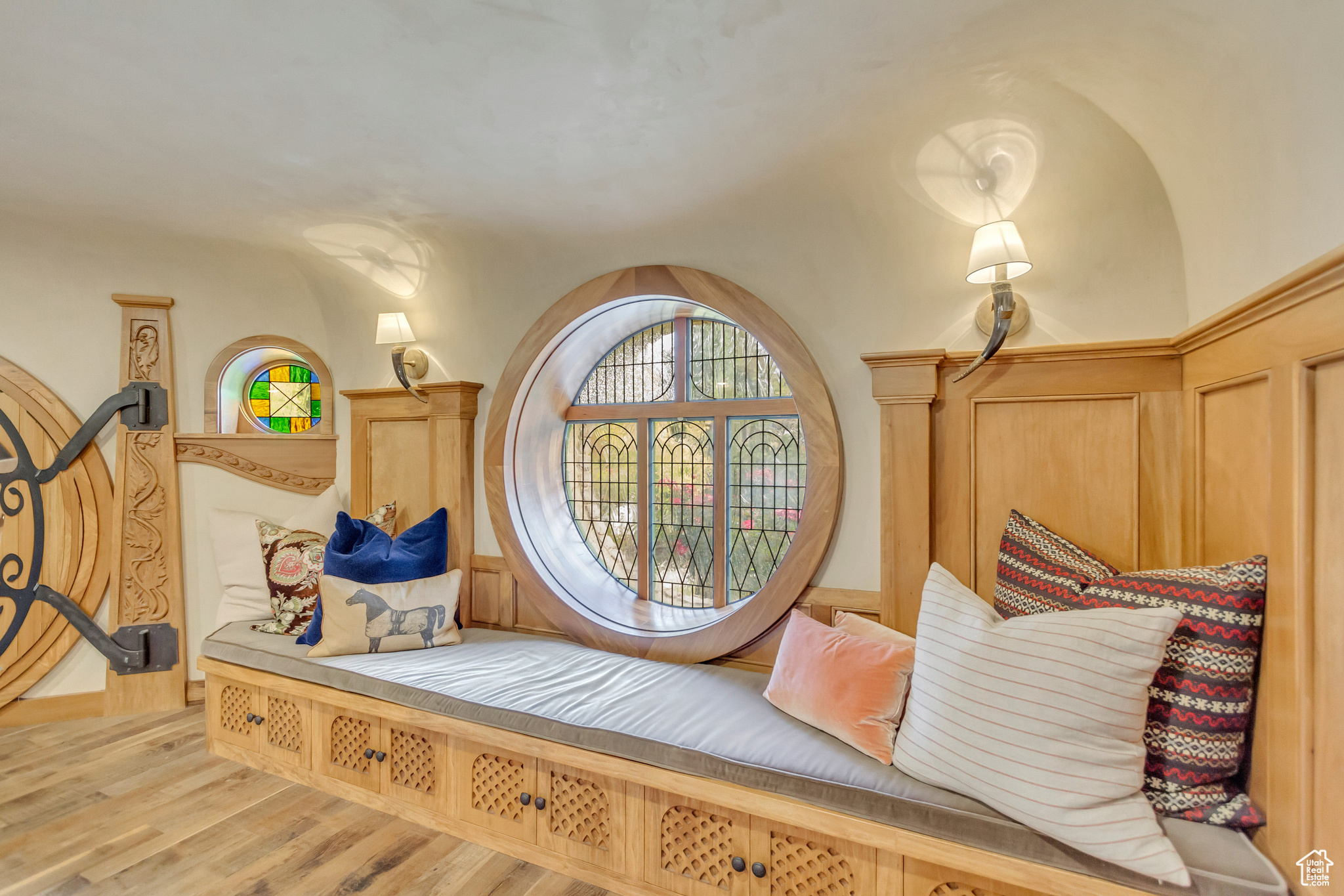main property photo 79