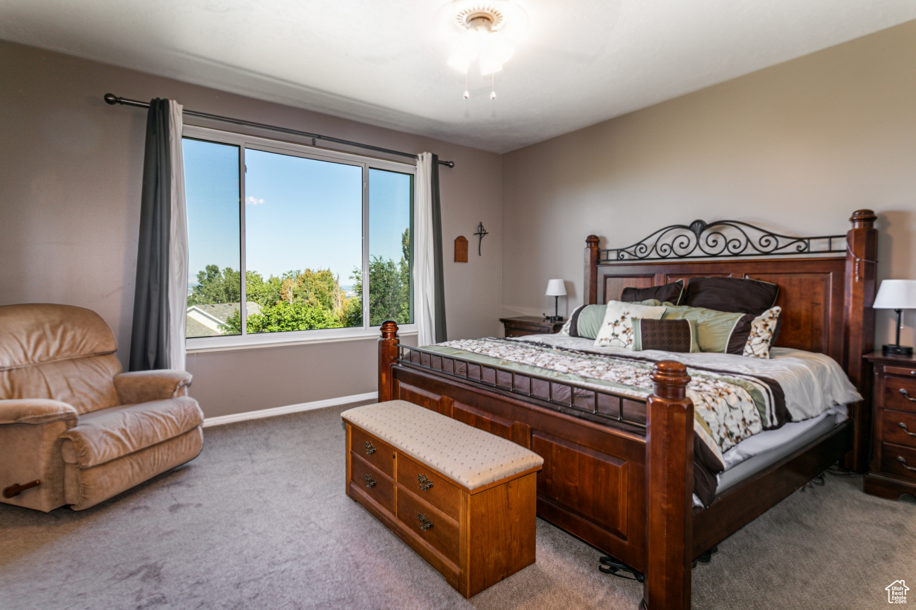 property viewer photo 12
