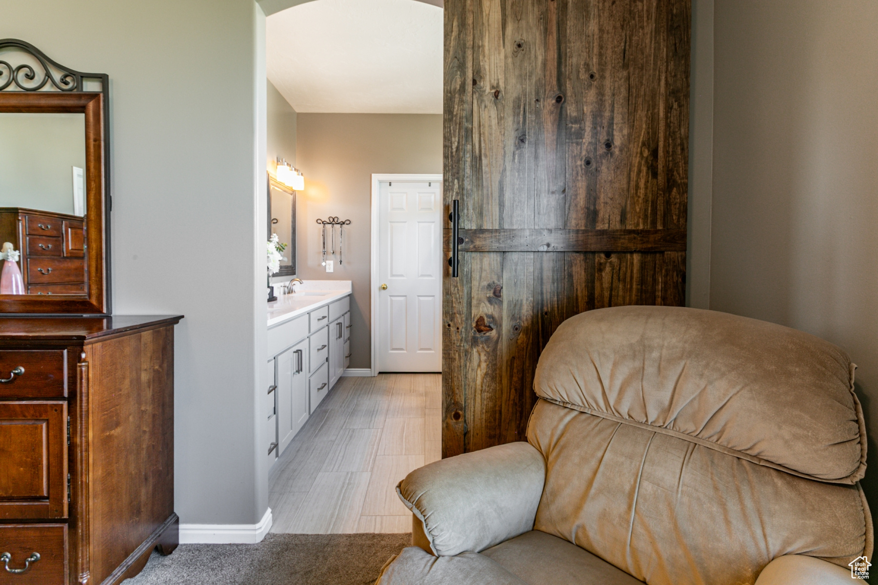 property viewer photo 14