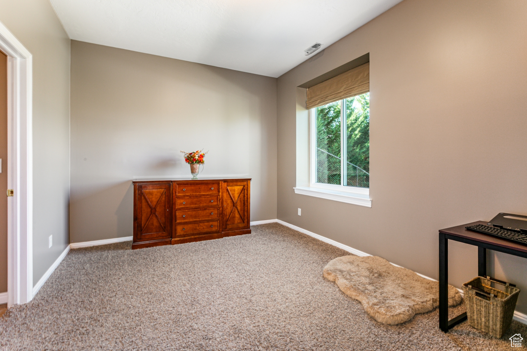 property viewer photo 26