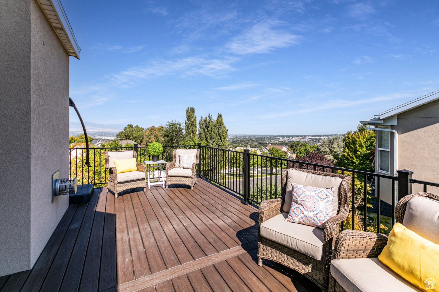 property viewer photo 38