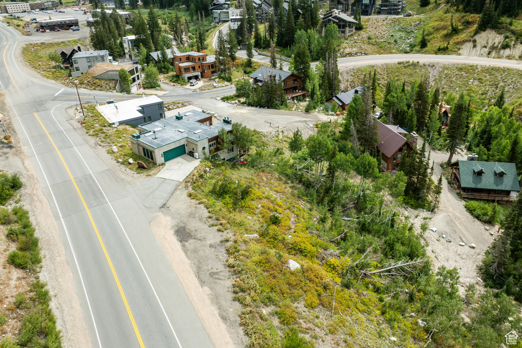 main property photo 15