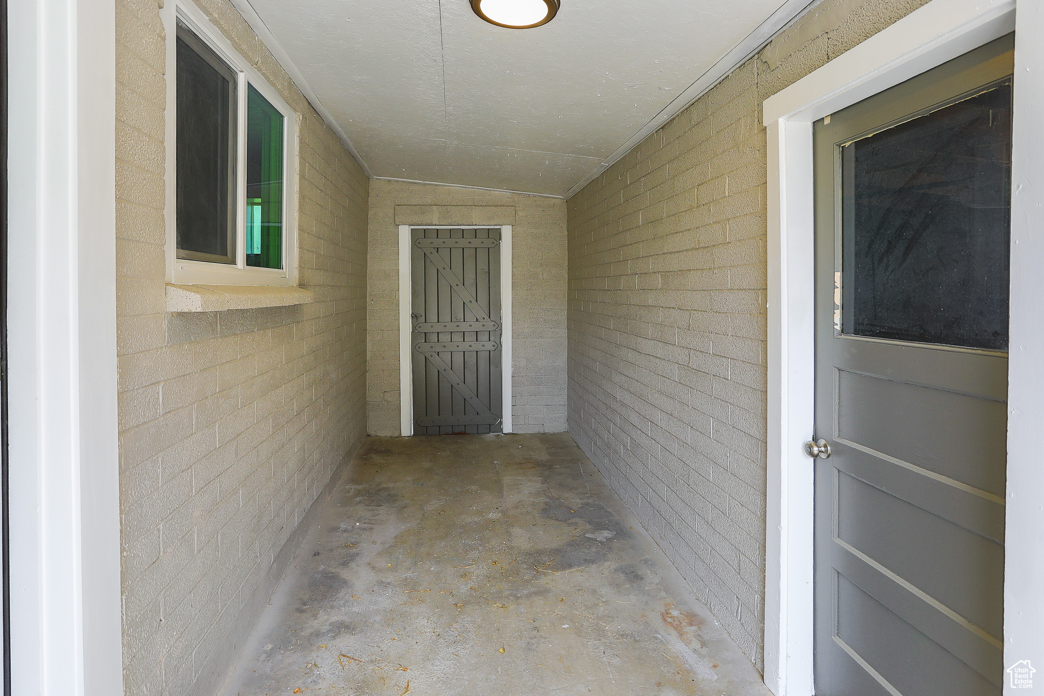 property viewer photo 12