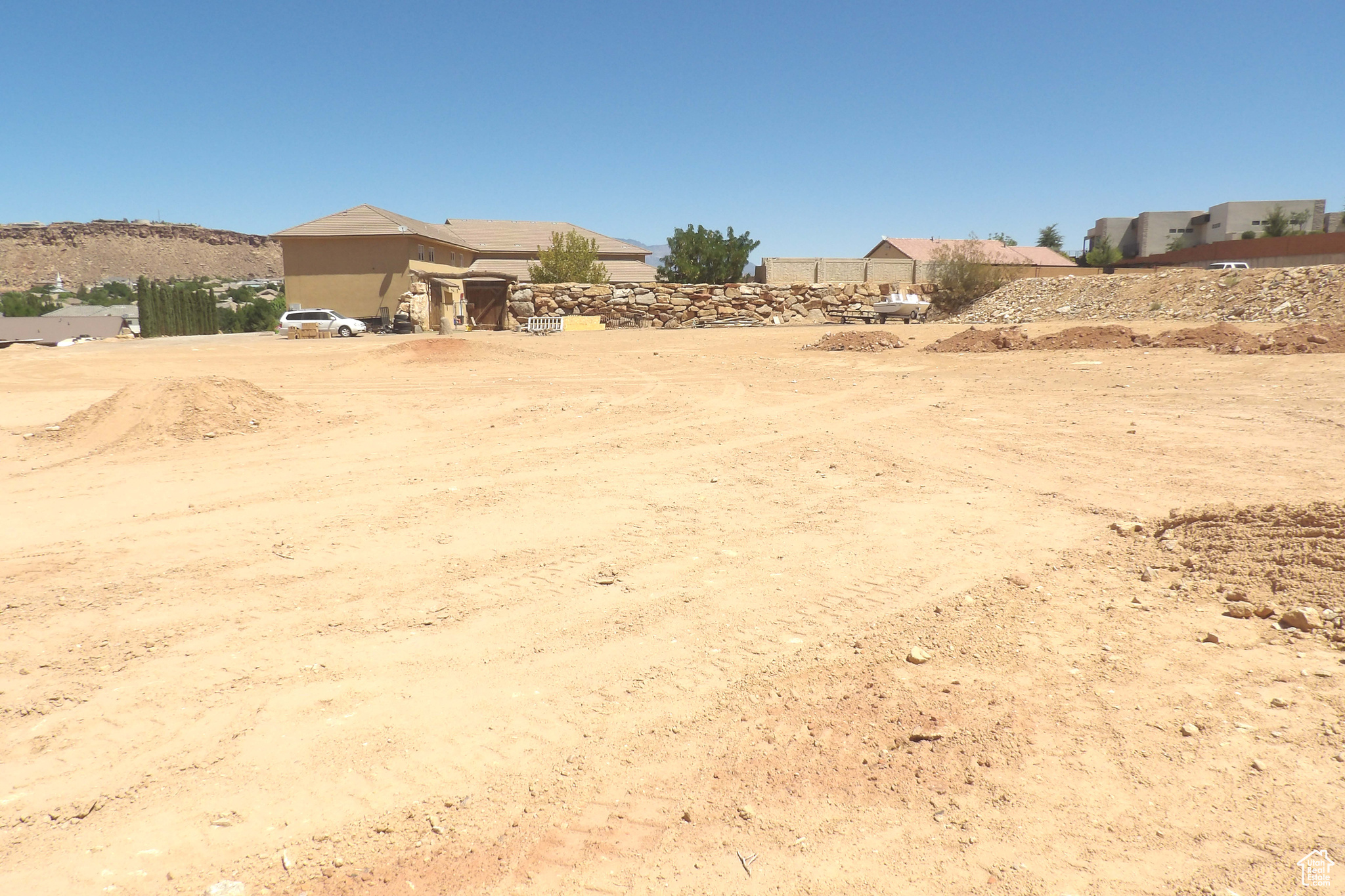 main property photo 113