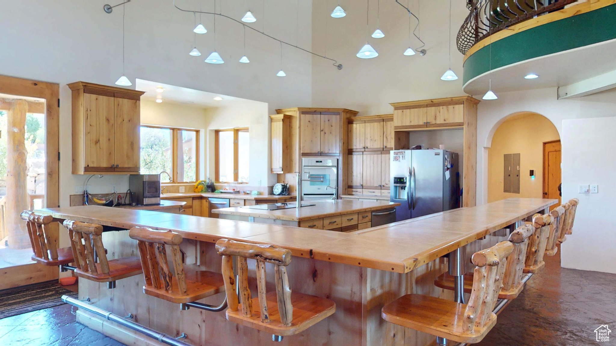 main property photo 36