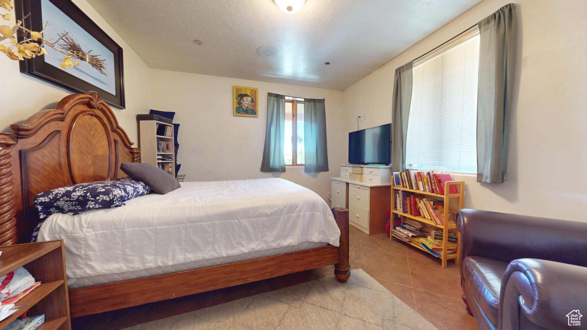main property photo 57