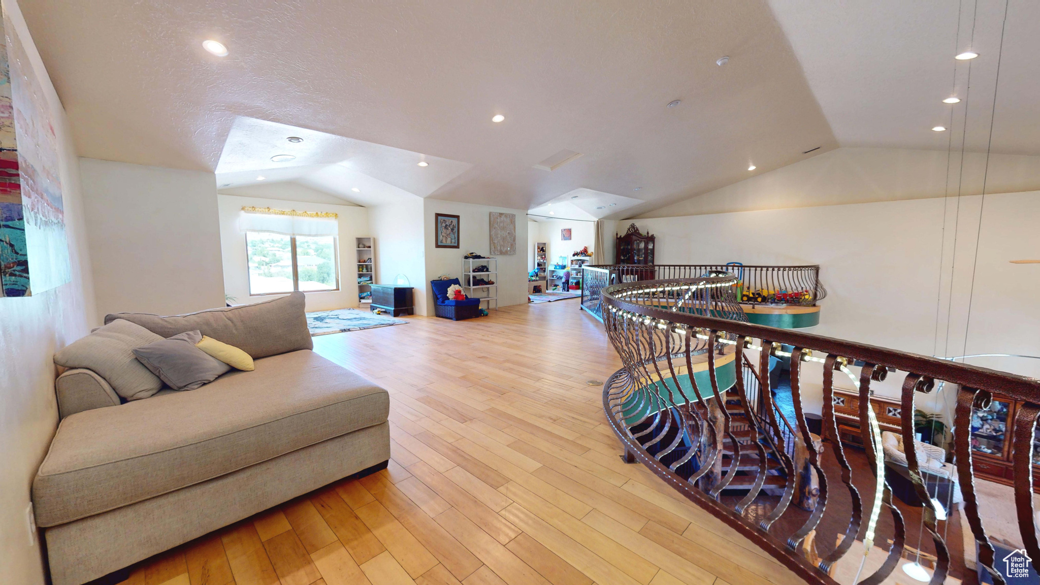 main property photo 67