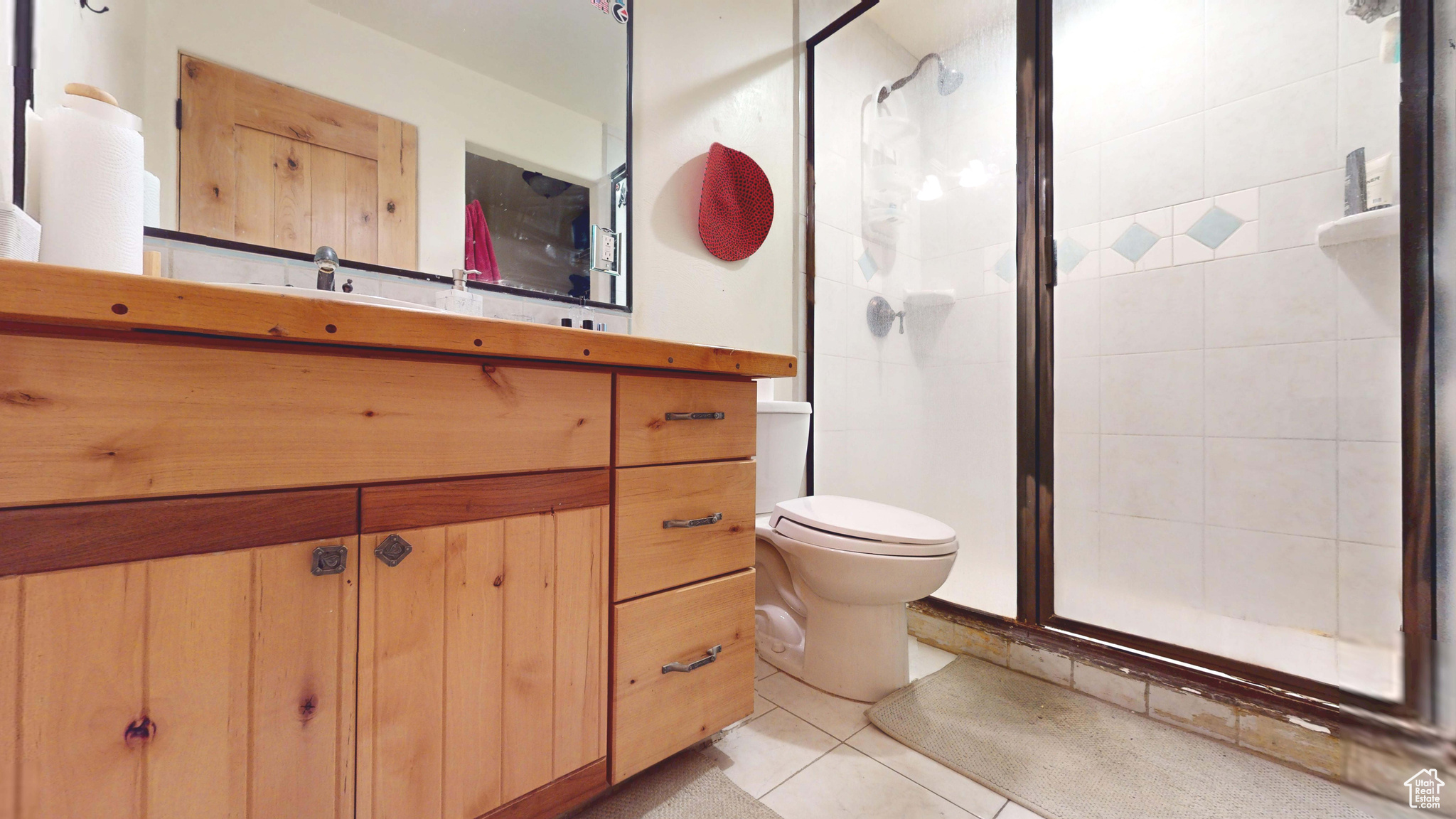 main property photo 70