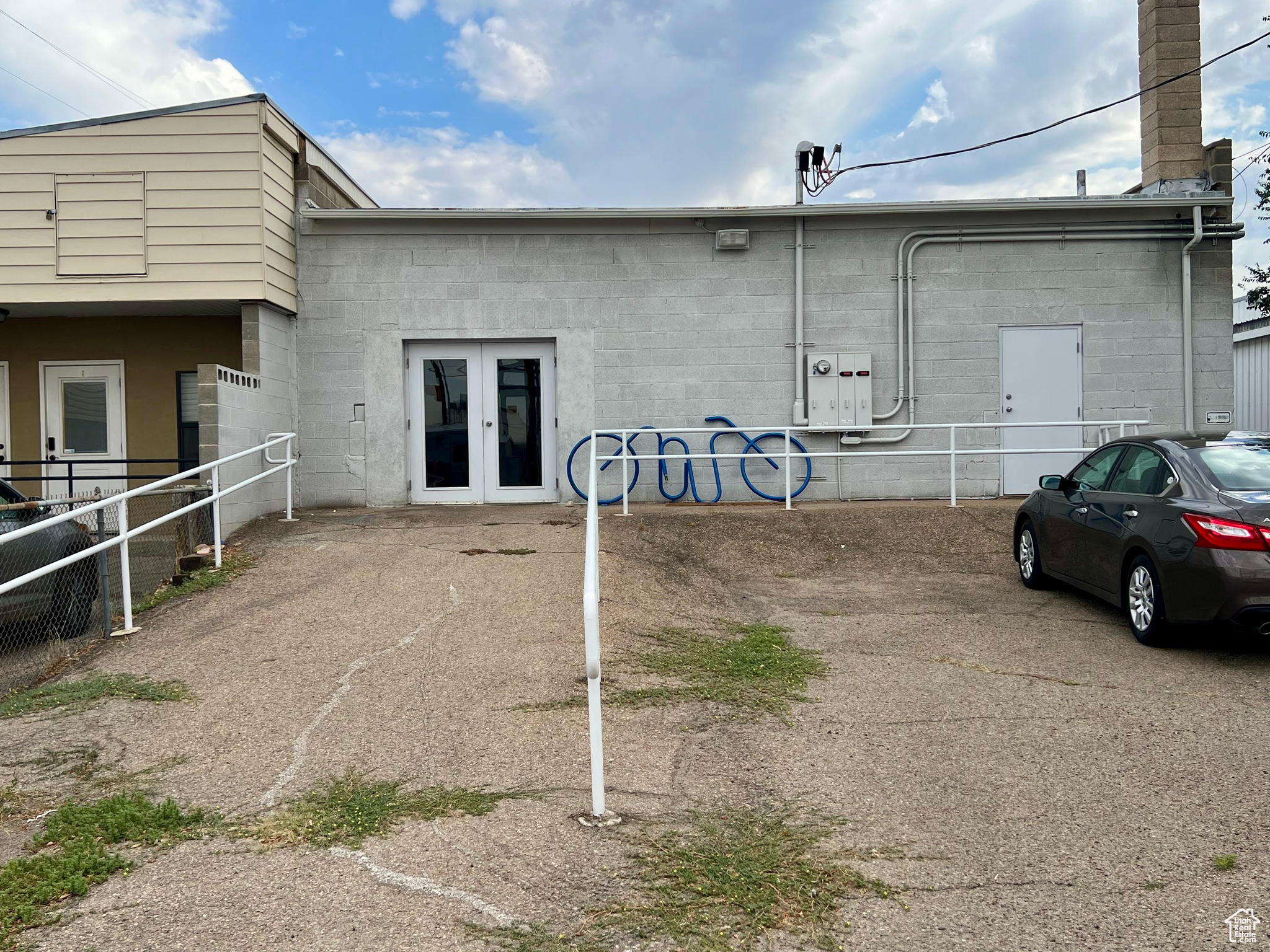 main property photo 26