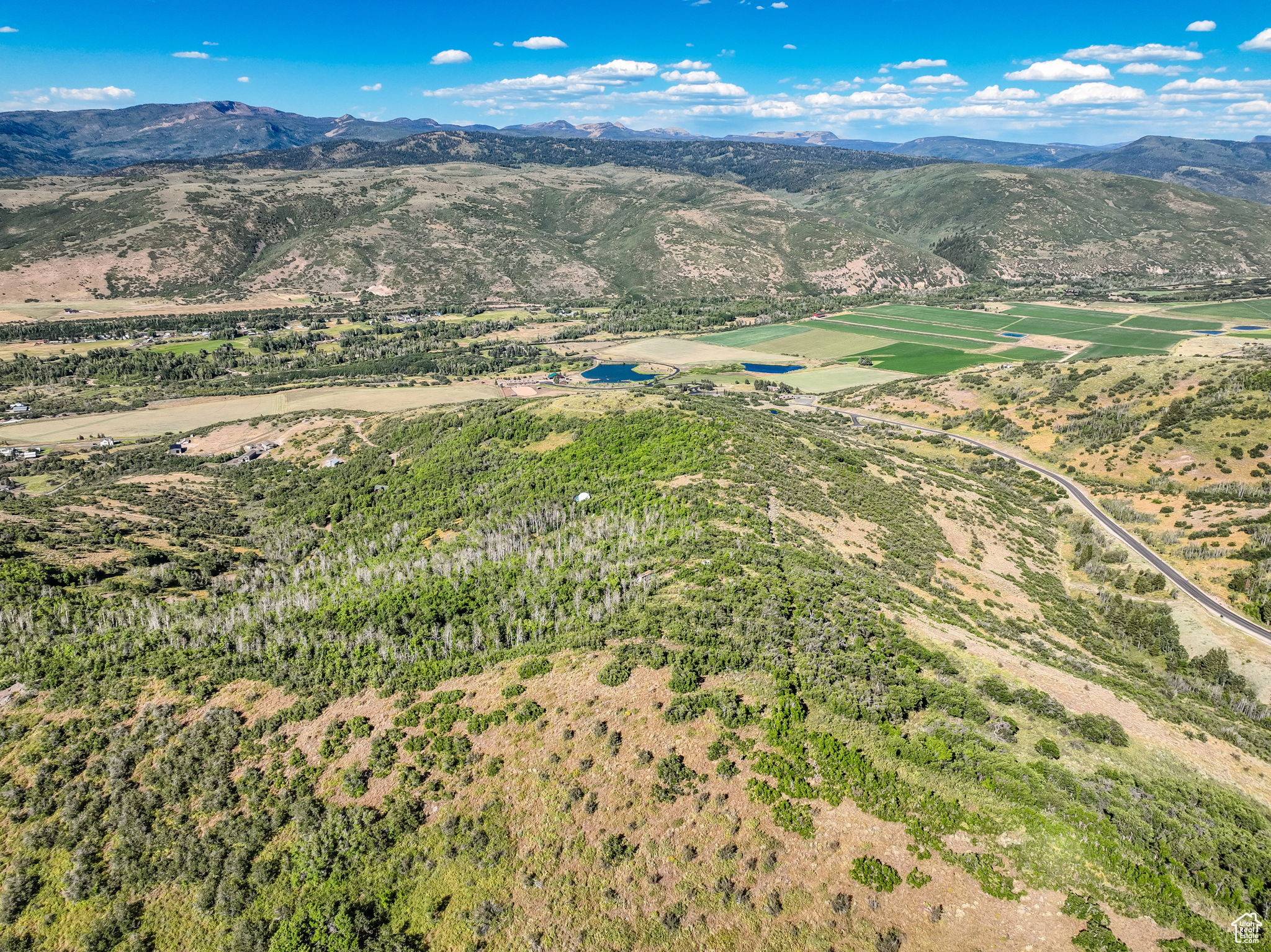 main property photo 19