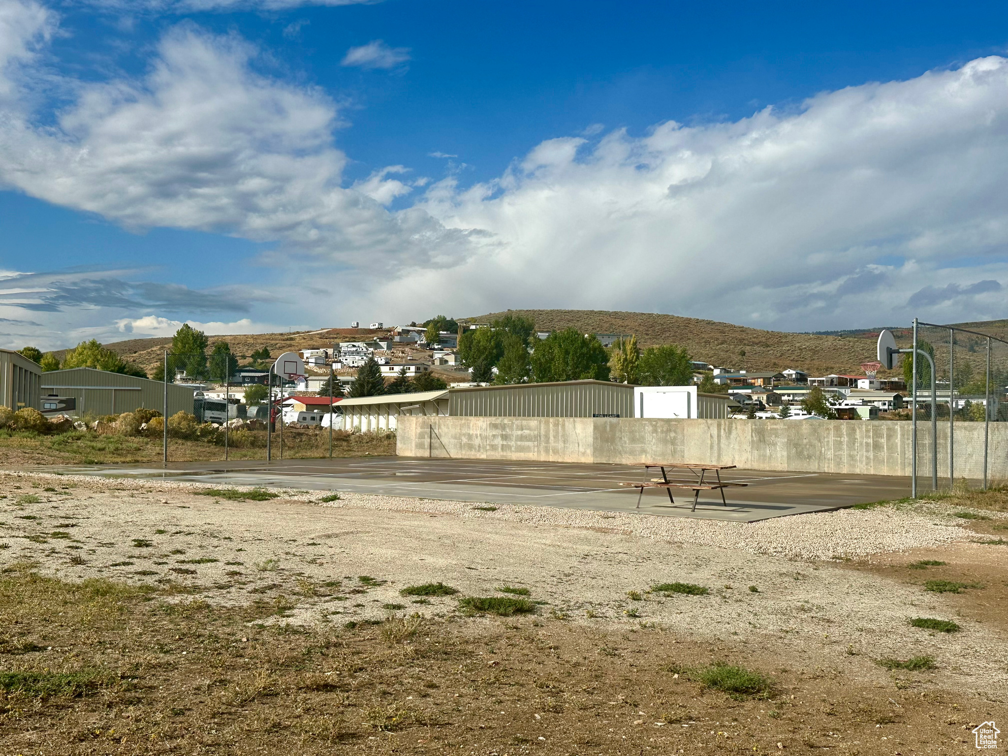 main property photo 36