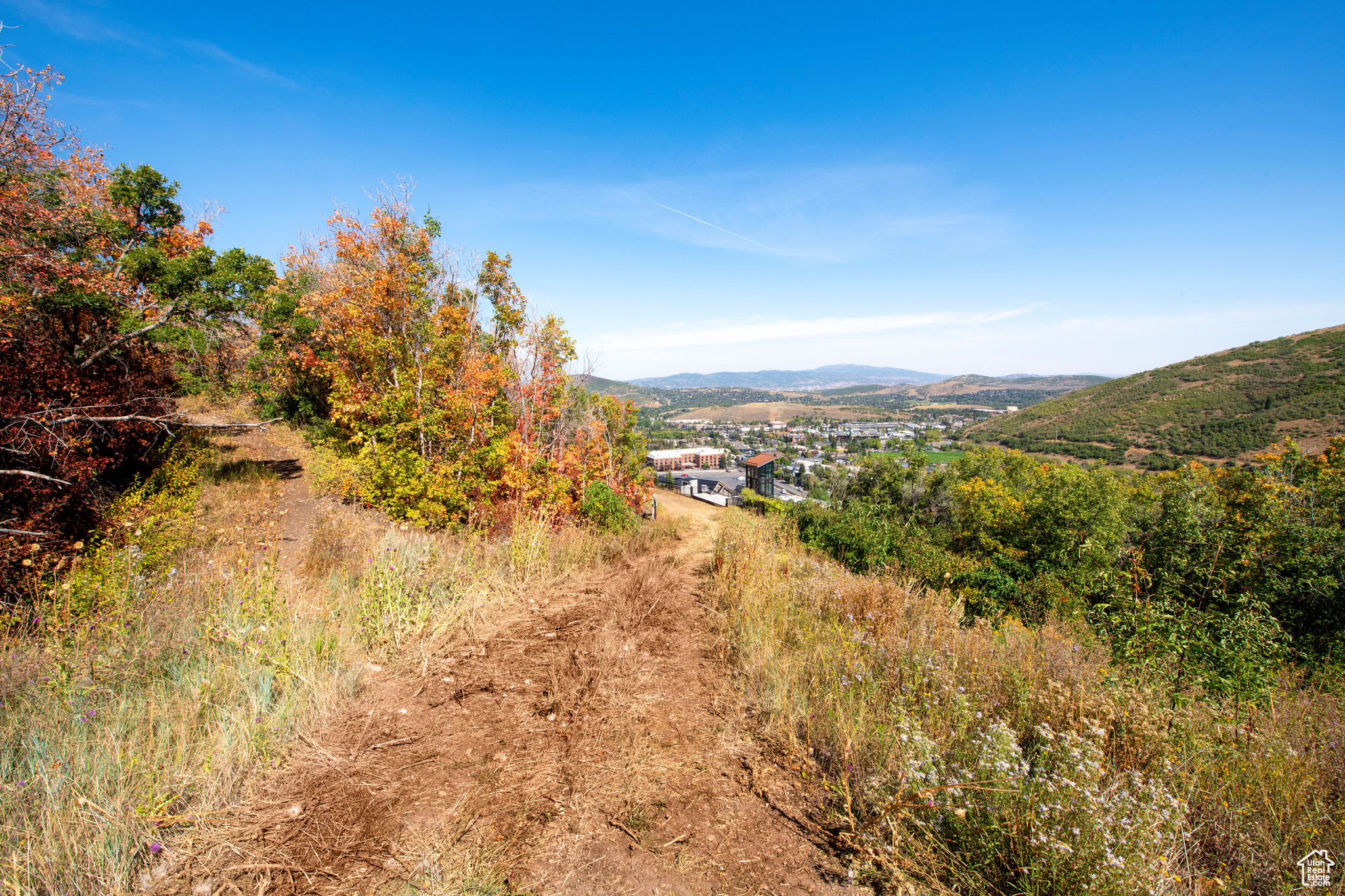main property photo 24