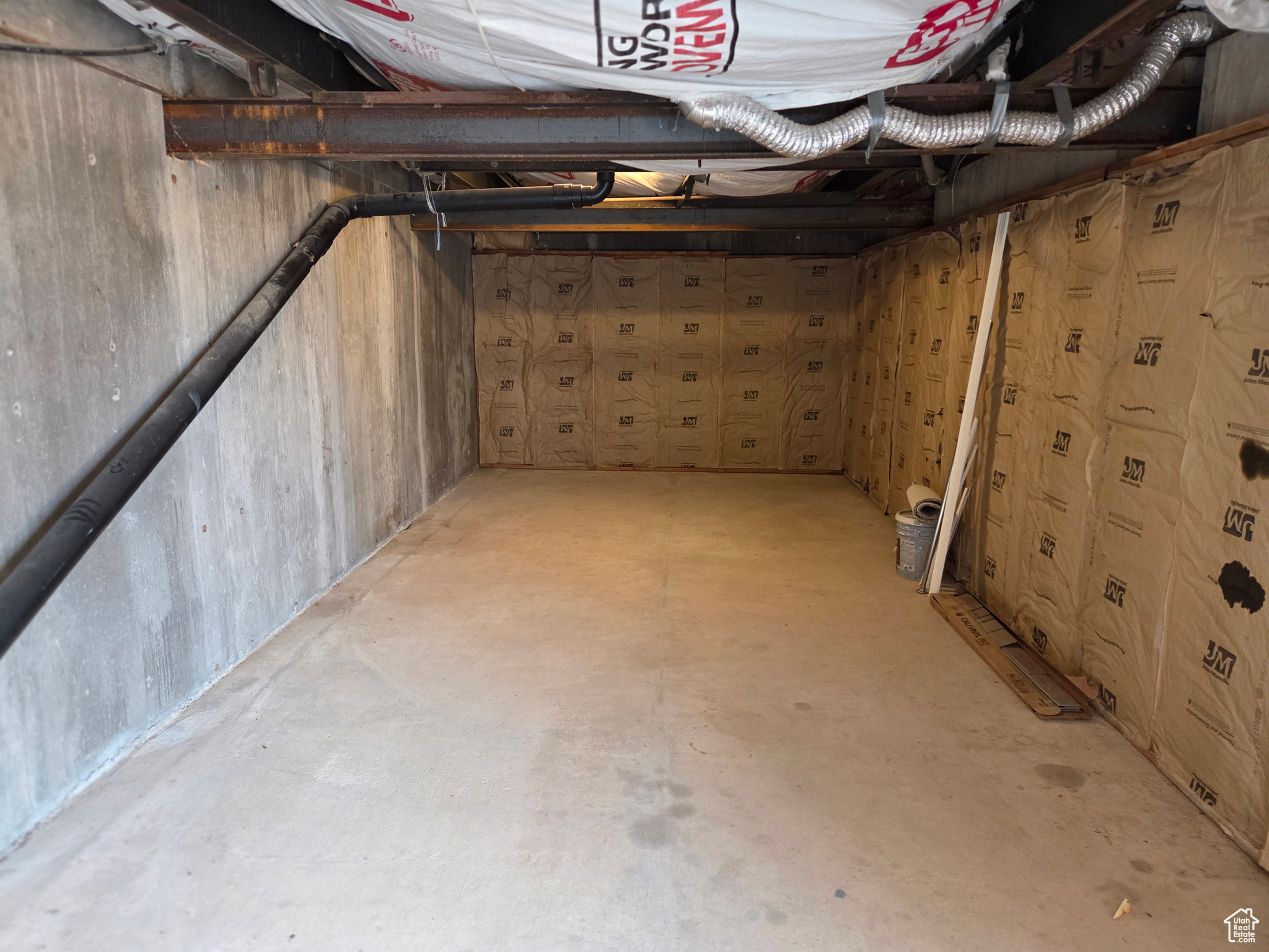 main property photo 16